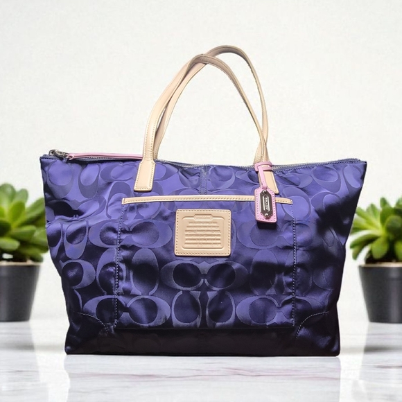 Take A Look About Nylon Weekend Bag Coach